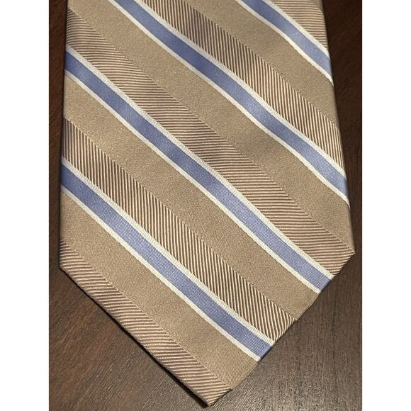 Marshall Fields 100% Silk Men’s Neck Tie Made In China - Picture 1 of 9